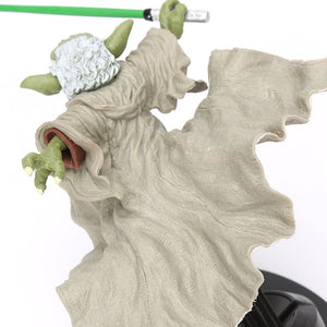 Star Wars Master Yoda Jedi Knight Fighting Action Figure Collection