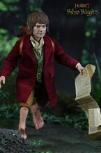 Load image into Gallery viewer, The Hobbit Bilbo Baggins Exclusive Action Figure Collection