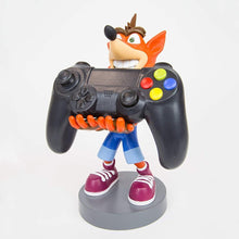 Load image into Gallery viewer, Crash Bandicoot Gamer Action Figure Collection