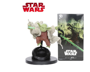 Star Wars Master Yoda Jedi Knight Fighting Action Figure Collection